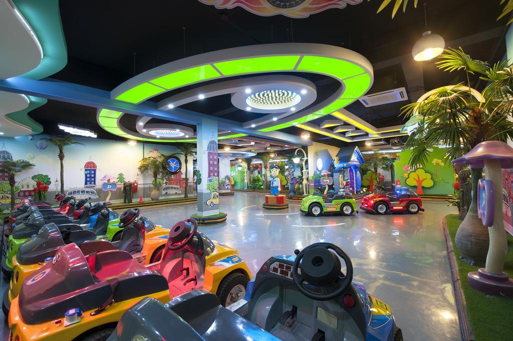 Wyndham Garden I-City Shah Alam Exterior photo