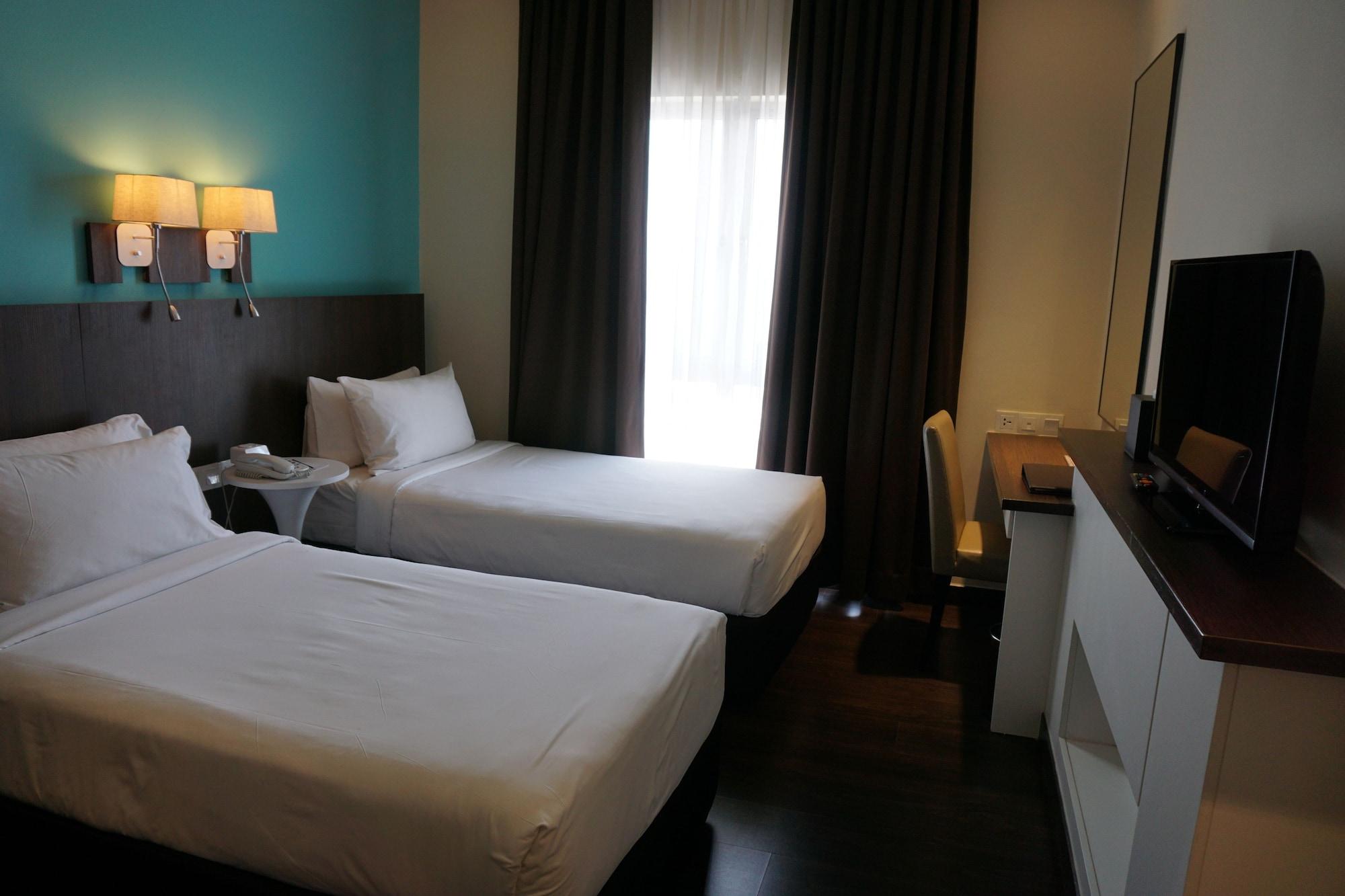 Wyndham Garden I-City Shah Alam Exterior photo