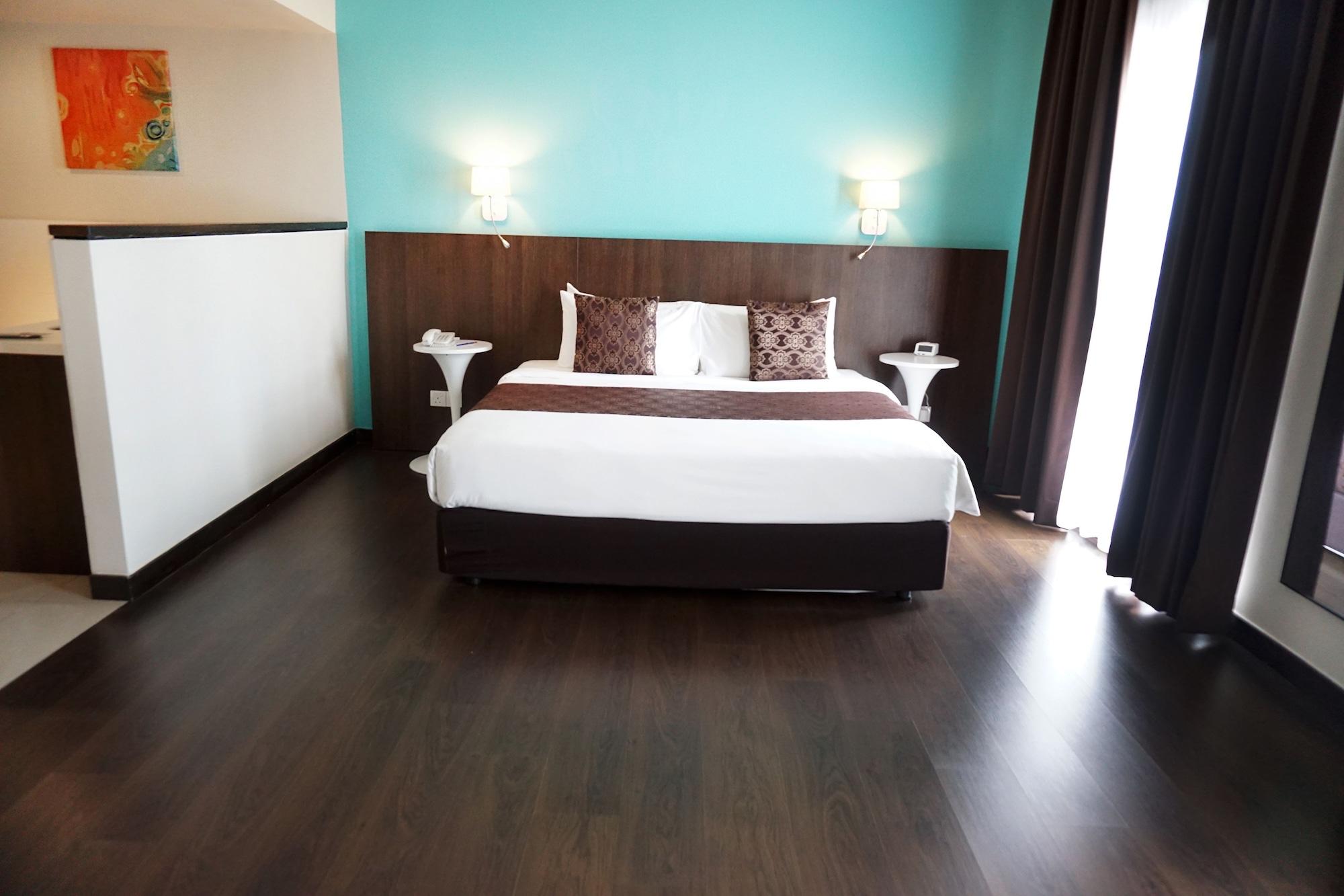 Wyndham Garden I-City Shah Alam Exterior photo