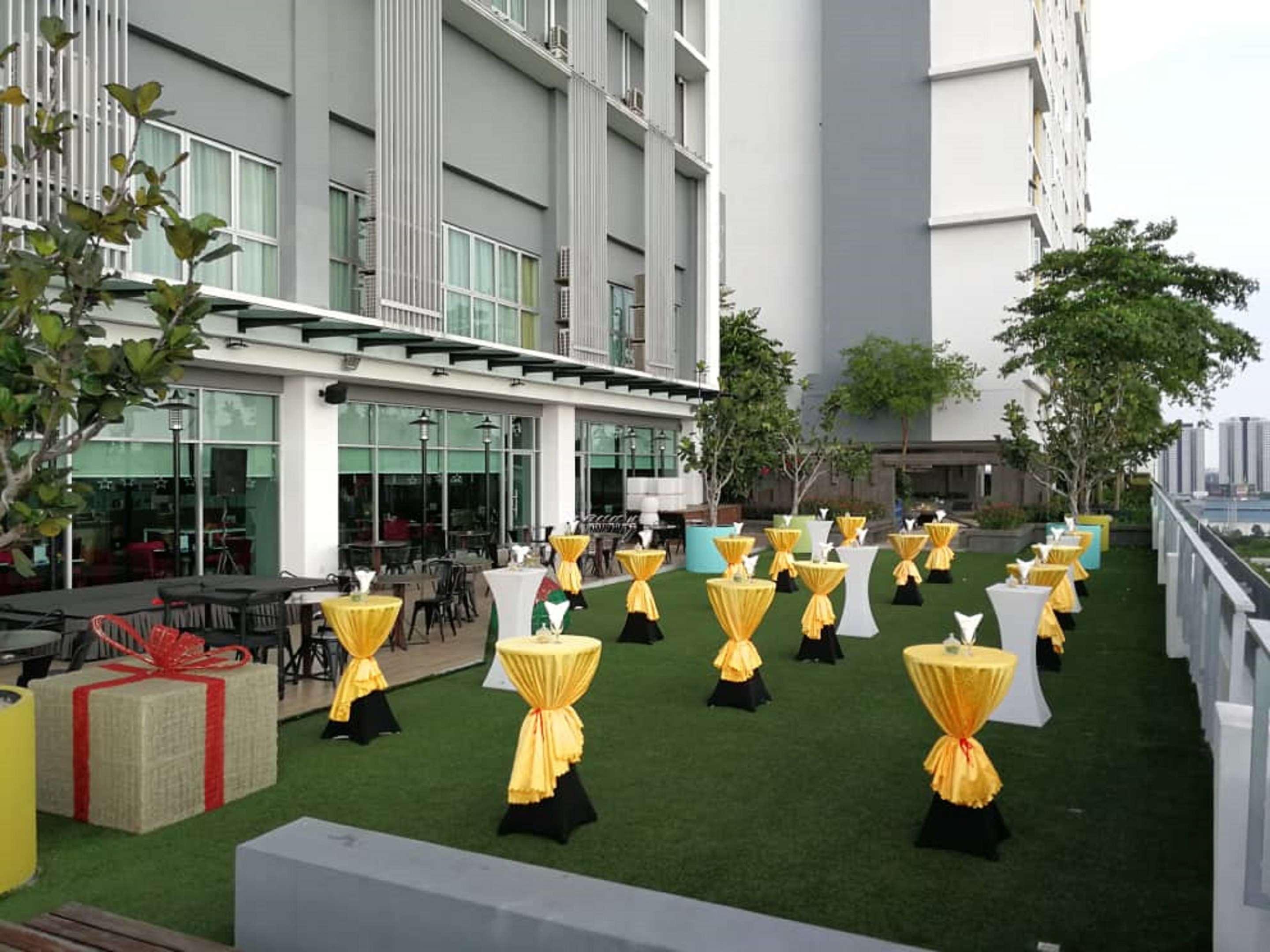 Wyndham Garden I-City Shah Alam Exterior photo