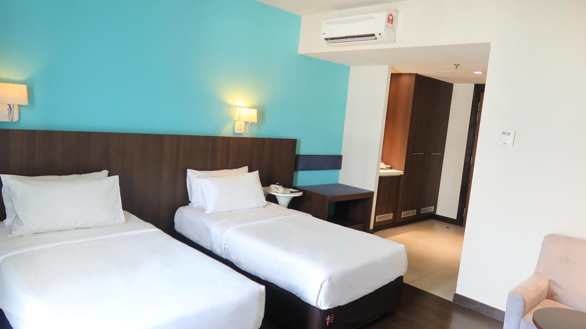Wyndham Garden I-City Shah Alam Exterior photo
